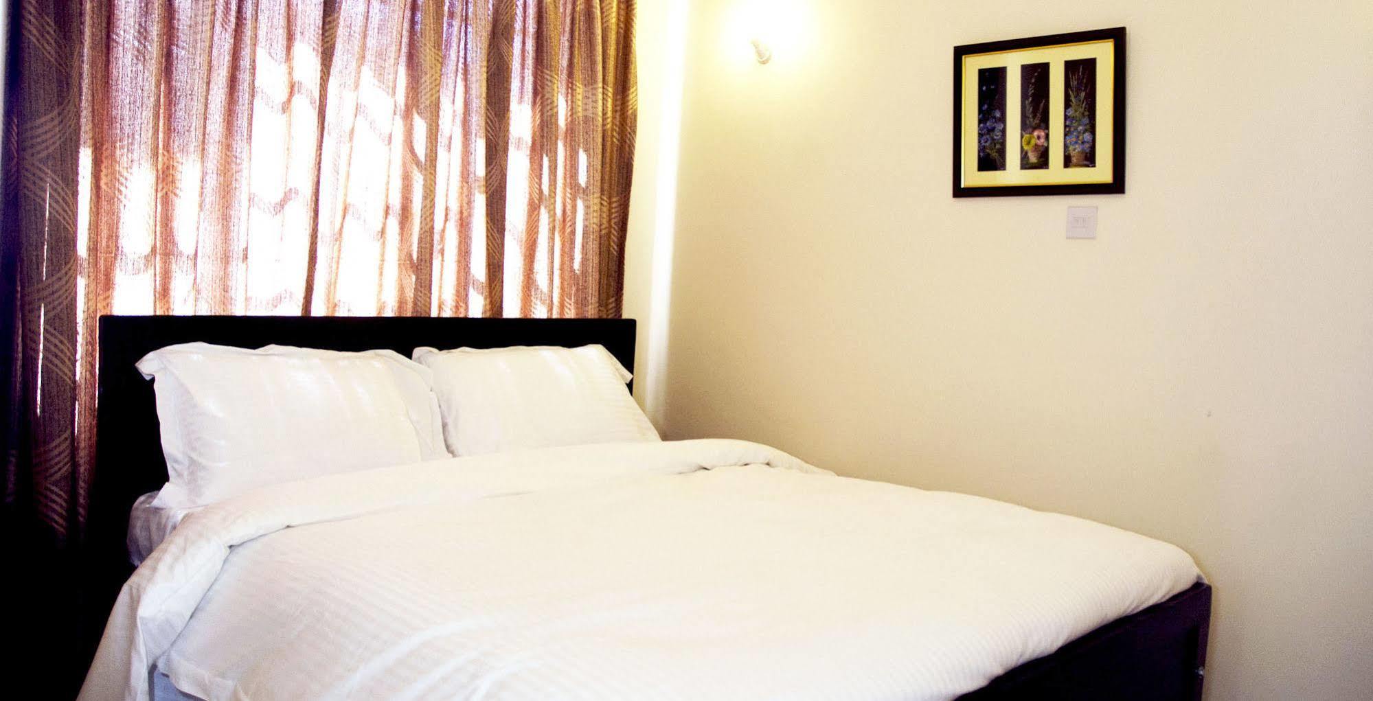 Nairobi Airport Hotel Syokimau エクステリア 写真